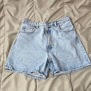 Zara Light Wash Denim Jean Shorts